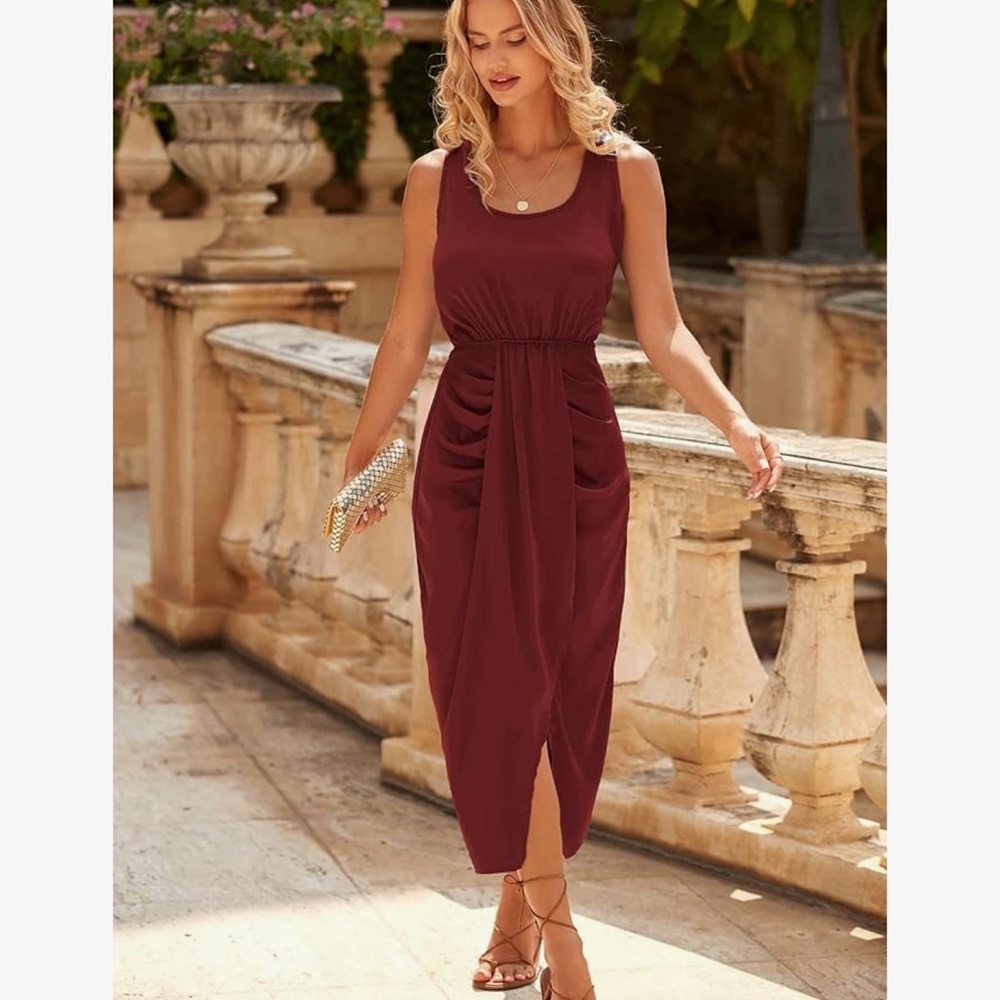 Elegant Burgundy Sleeveless Dress